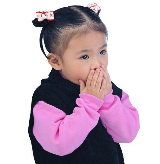 4岁小孩说话不清楚还流口水是什么情况